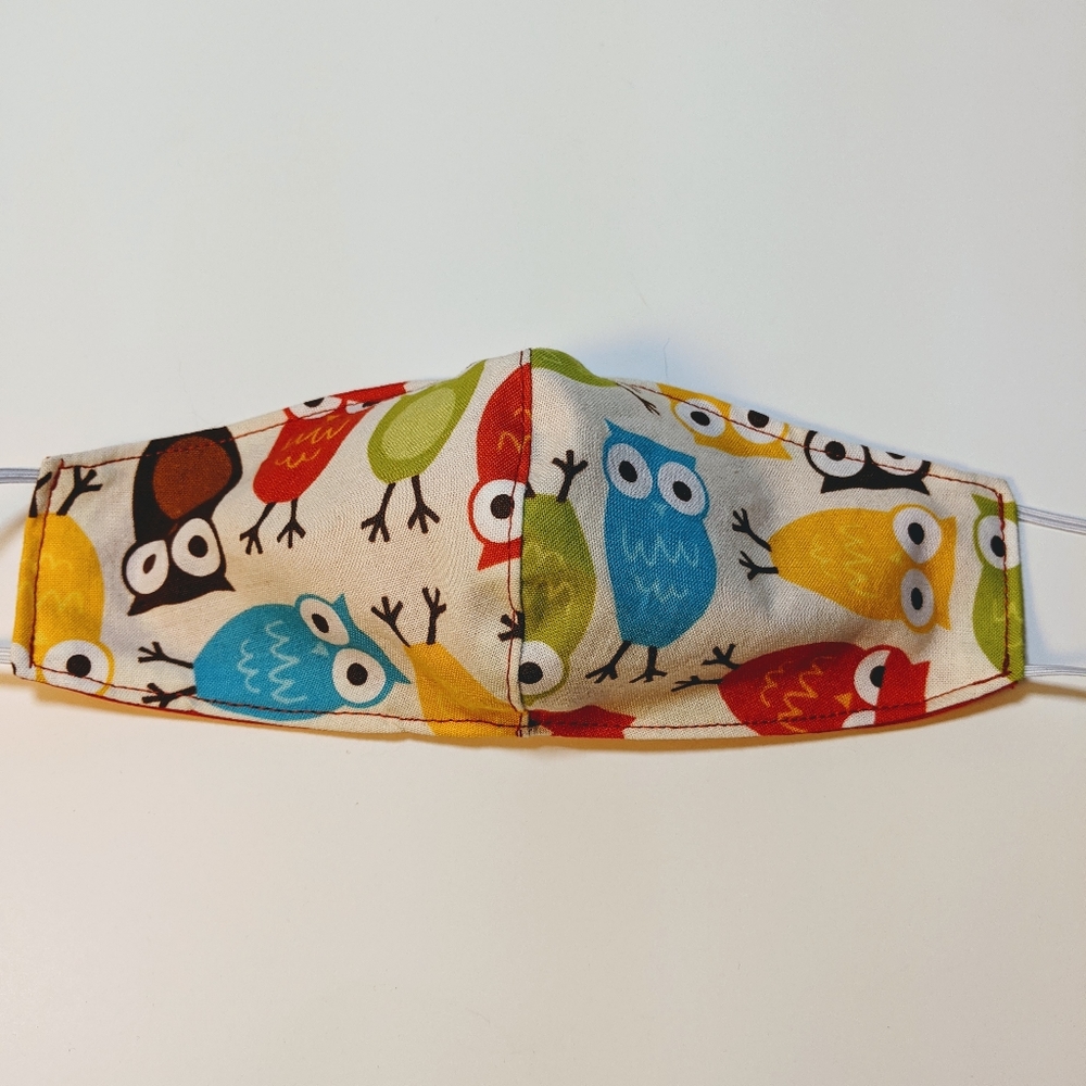 7$ 5/25$ Face mask Reversible - Picture 6 of 6